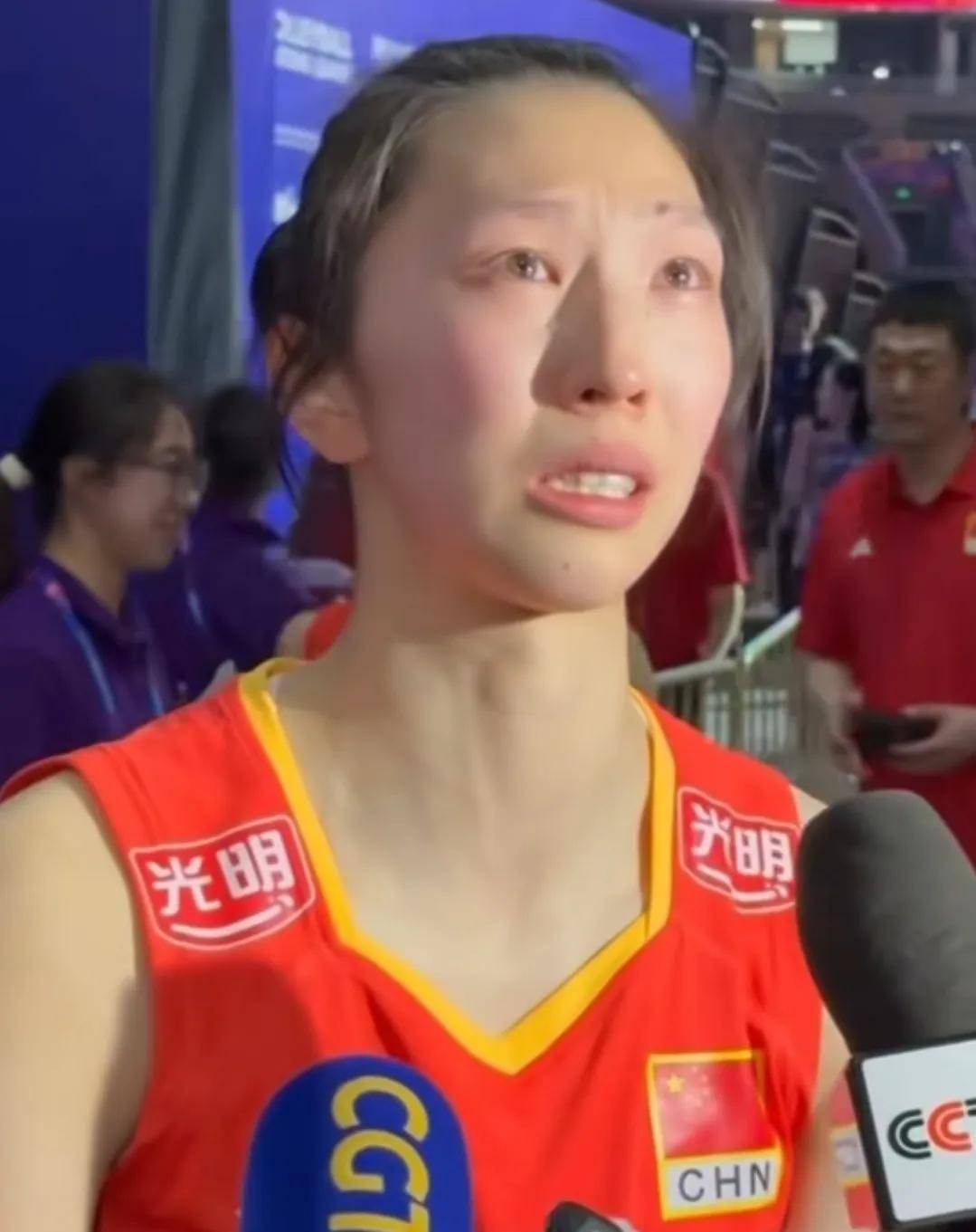 世界女排联赛-中国3-1捷克吴梦洁25分庄宇珊21分(世界女排联赛中国女排首战告捷)