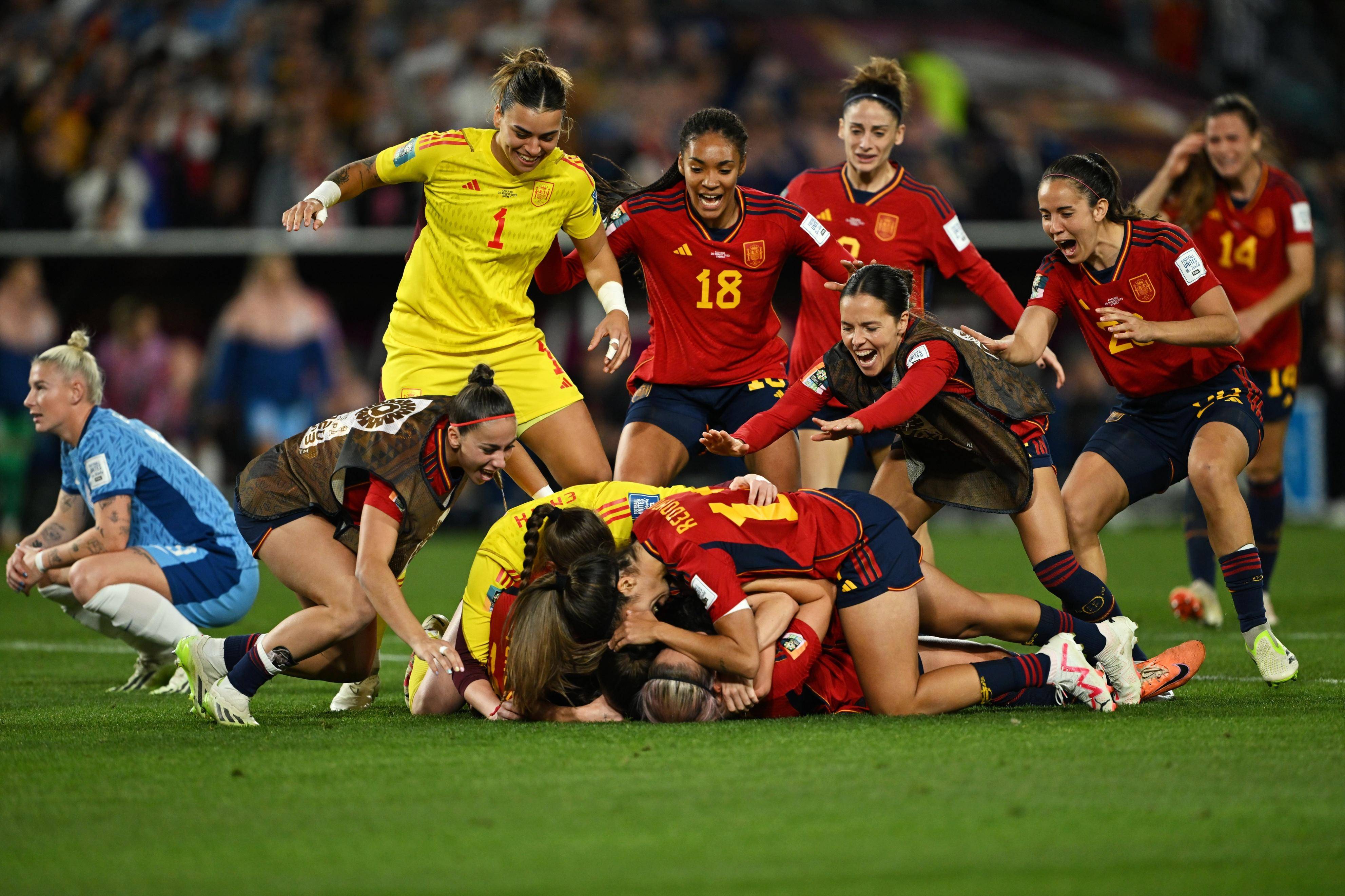巴西女足挺进四强，德国队胜瑞典(巴西女足挺进四强,德国队胜瑞典队)