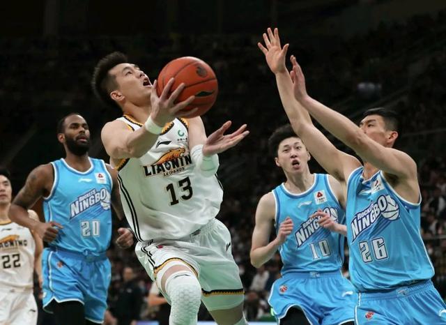 关于高水平对决激烈展开，临场谁能笑傲全场的信息